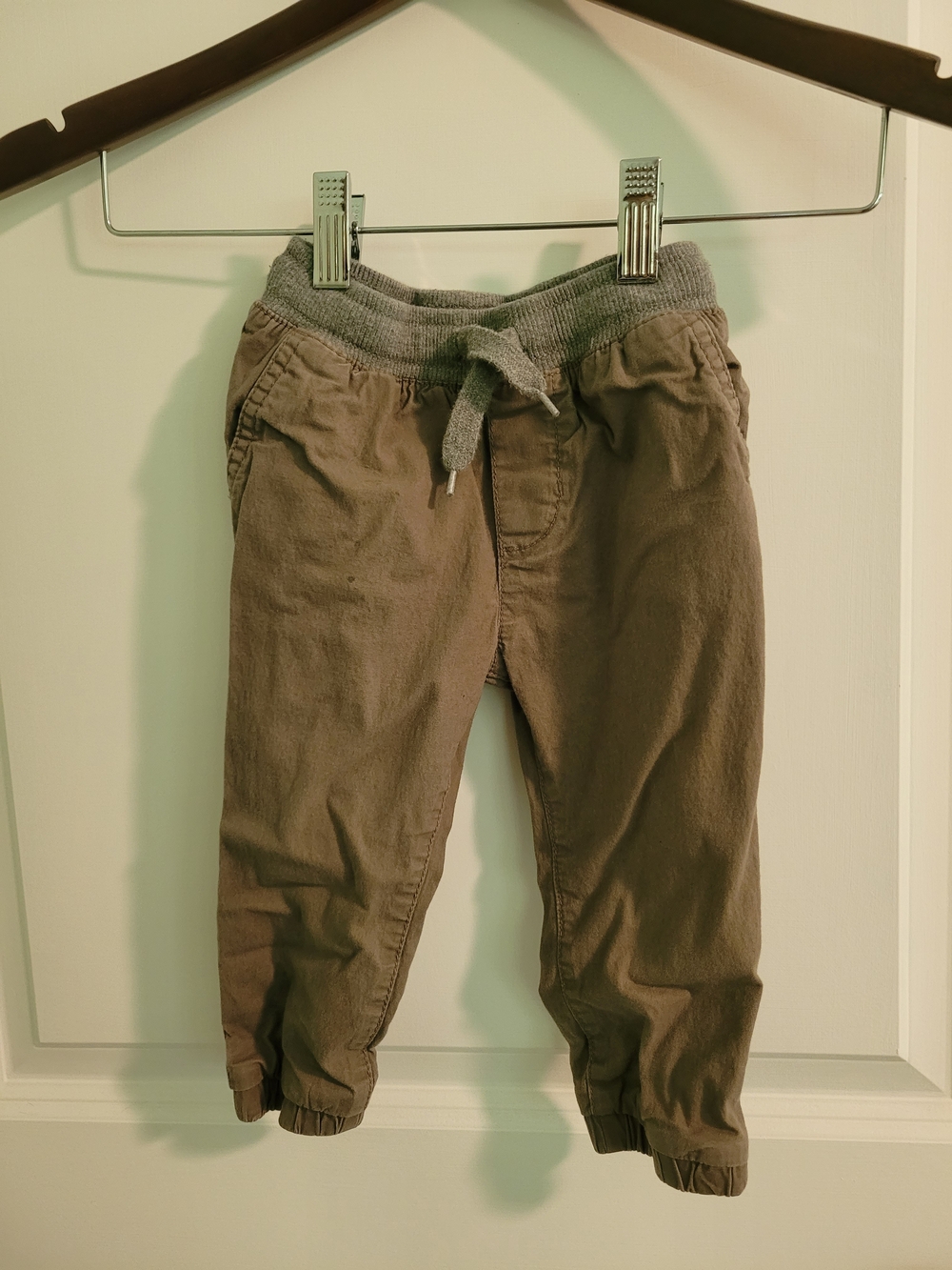 OshKosh B'gosh Taupe With Gray Rib Waist Jogger Pants